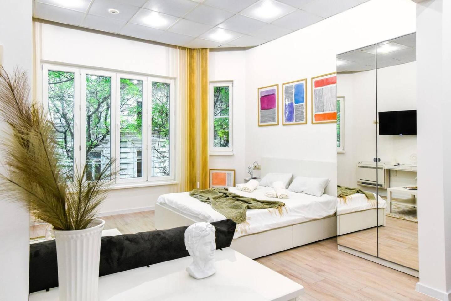 Duplex Condo Prime Location 2Bth 2 Studios Sofia Buitenkant foto